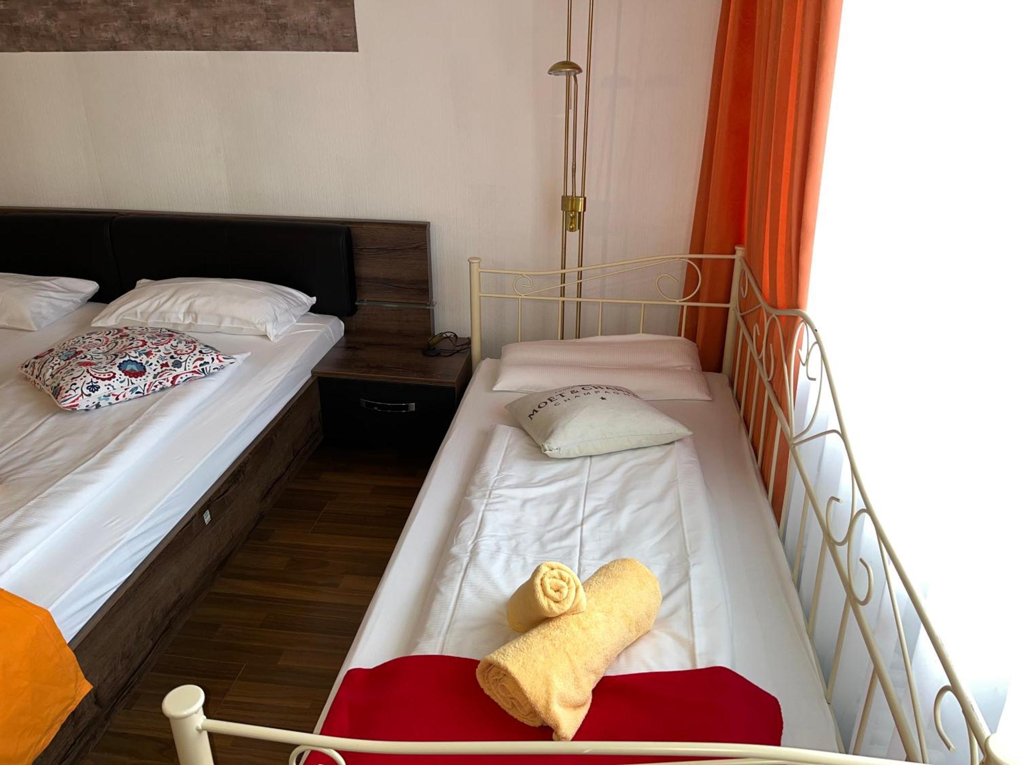 Hotel Filoxenia بوتجادينغين المظهر الخارجي الصورة